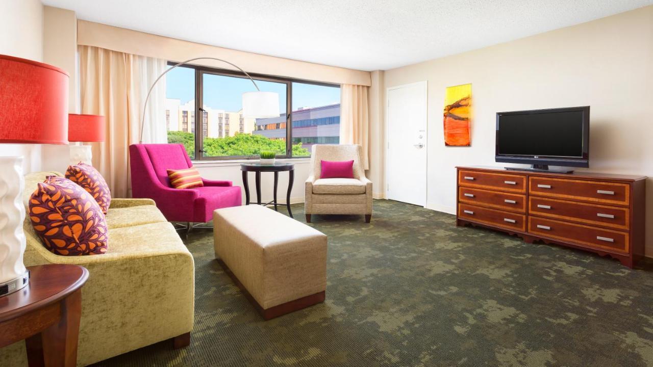 Holiday Inn Secaucus Meadowlands Dış mekan fotoğraf